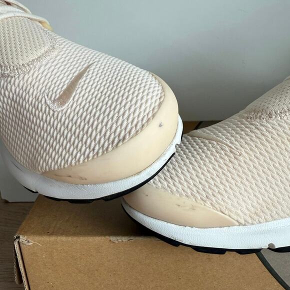 Nike Air Presto Beige Women Running Sneakers - Size 11 - Picture 6 of 11